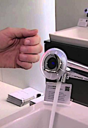 HANDHYGIËNE. Manueel bediende kranen en dispensers